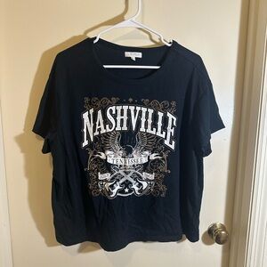 Graphic tee - crop tee